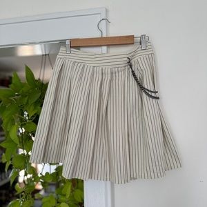NWT Pinstripe canvas pleated mini with chain